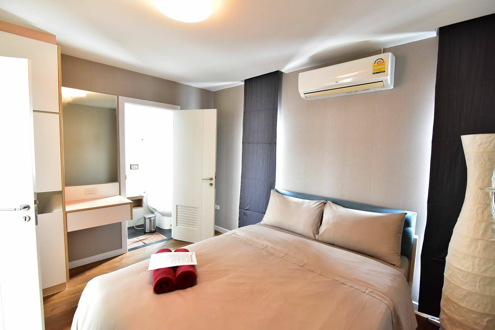 The Win Residence Pattaya Buitenkant foto